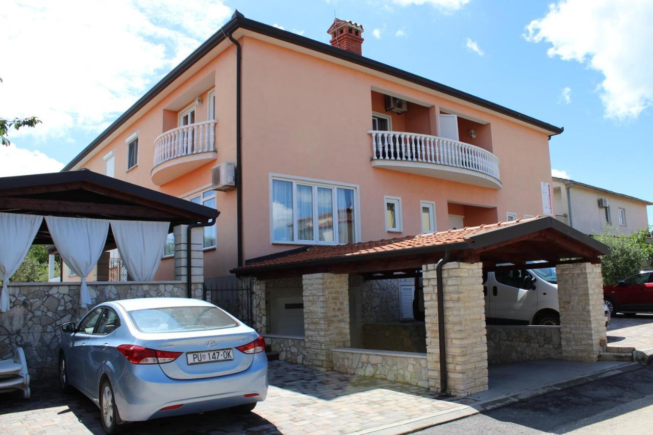 Apartments Kimm Poreč Kültér fotó